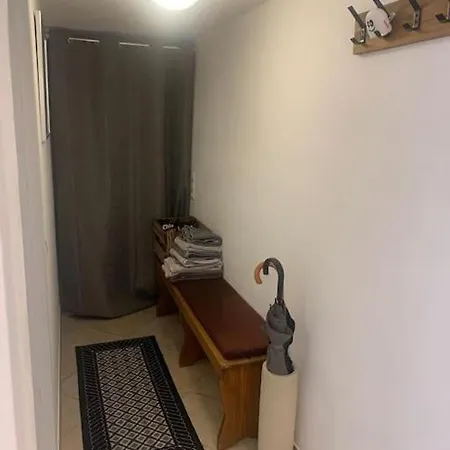 Daire Souterrain Whg Im Einfamilienhaus -zentral In Frankfurt