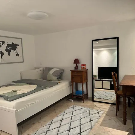 Daire Souterrain Whg Im Einfamilienhaus -zentral In Frankfurt Frankfurt am Main