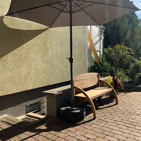 Daire Souterrain Whg Im Einfamilienhaus -zentral In Frankfurt